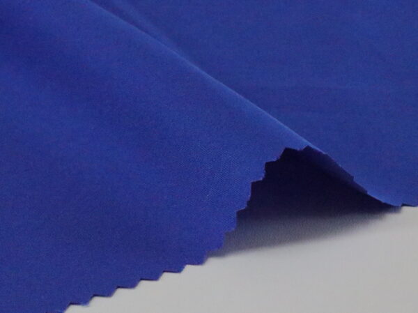 Discover the Versatility of 100% Polyester Fabric