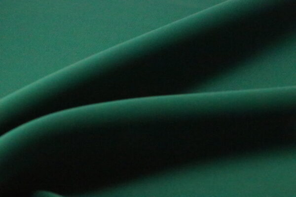 Discover the Wonders of 100% Polyester Fabric