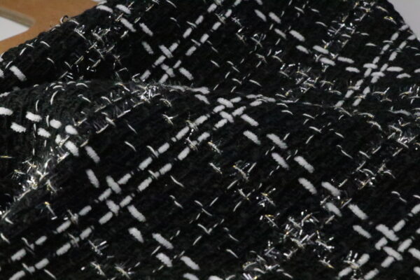 Explore the Benefits of 100% Polyester Fabric