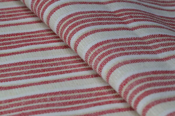 Discover the Comfort of Our Linen-Polyester-Cotton Blend Fabric
