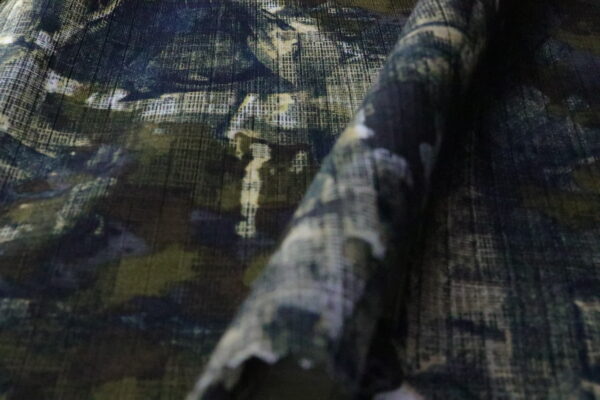 Versatile Polyester and Cotton Printed Fabric