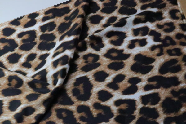Discover the Versatility of Double-Sided Knitted Fabric