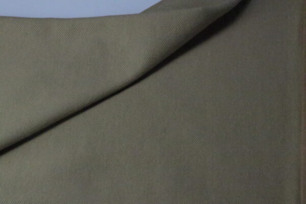 The Benefits of Pique Fabric: Discover 100% Cotton Comfort